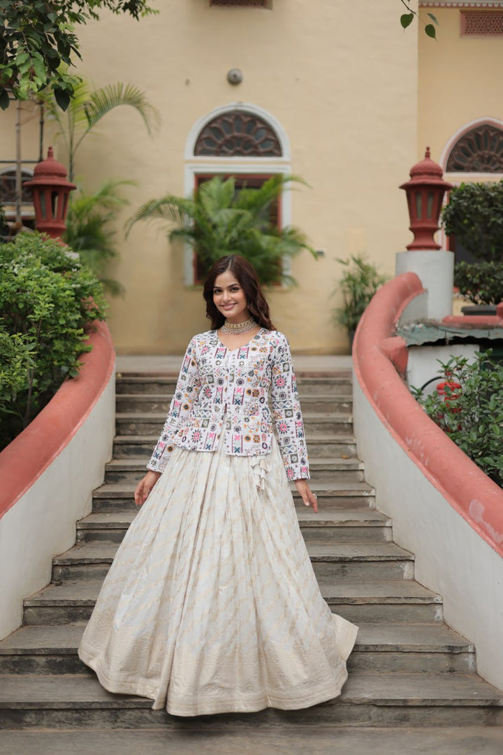 White Color Pure Dayble Viscose Jequard Standard Stitching With Can-can and Canvas Patta Lehenga