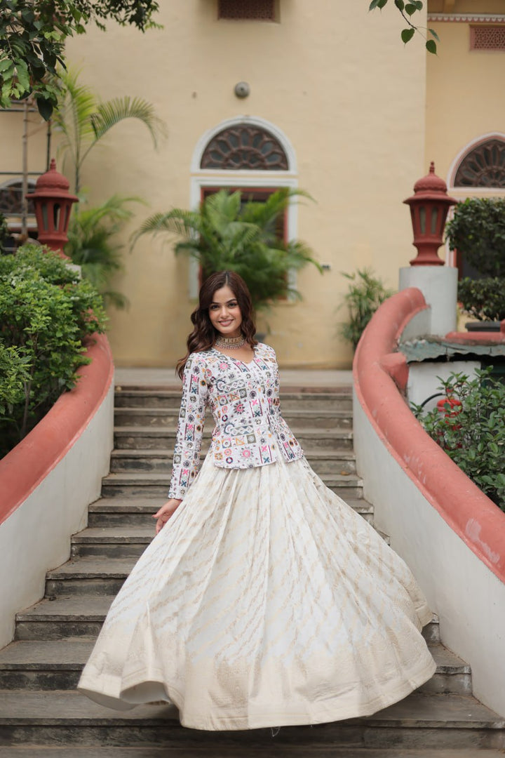 White Color Pure Dayble Viscose Jequard Standard Stitching With Can-can and Canvas Patta Lehenga