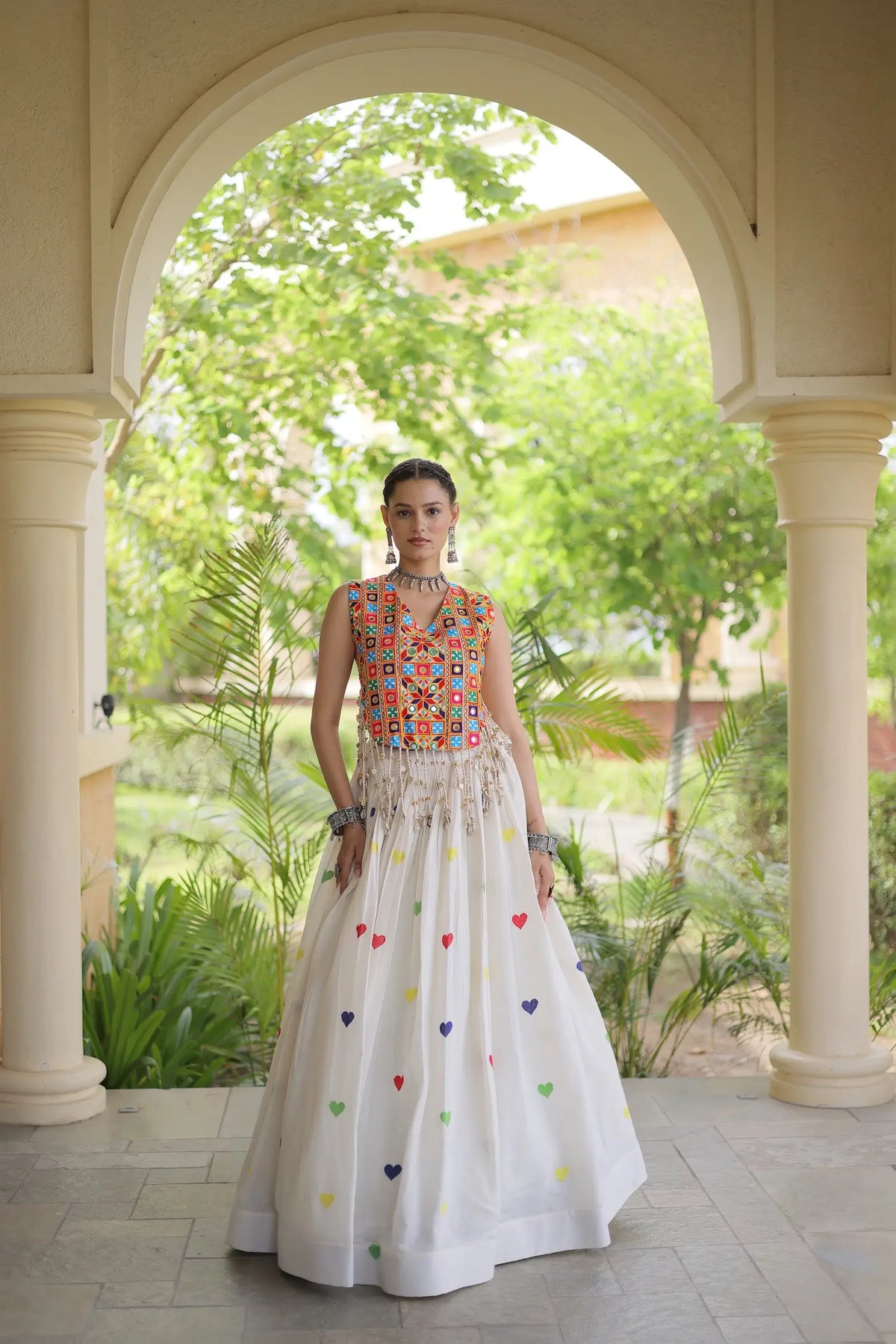 4.5 Meter Flair | White Garba Chaniya Choli With Gamthi Work Blouse