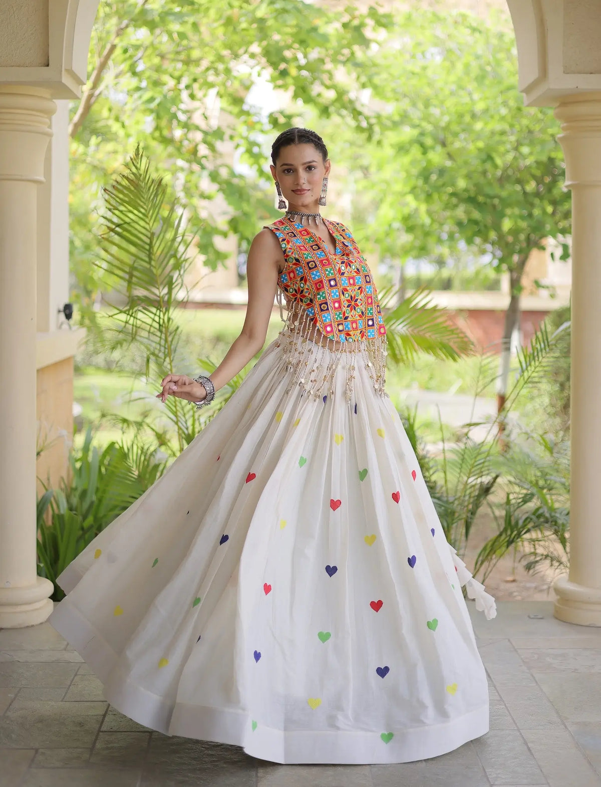 4.5 Meter Flair | White Garba Chaniya Choli With Gamthi Work Blouse