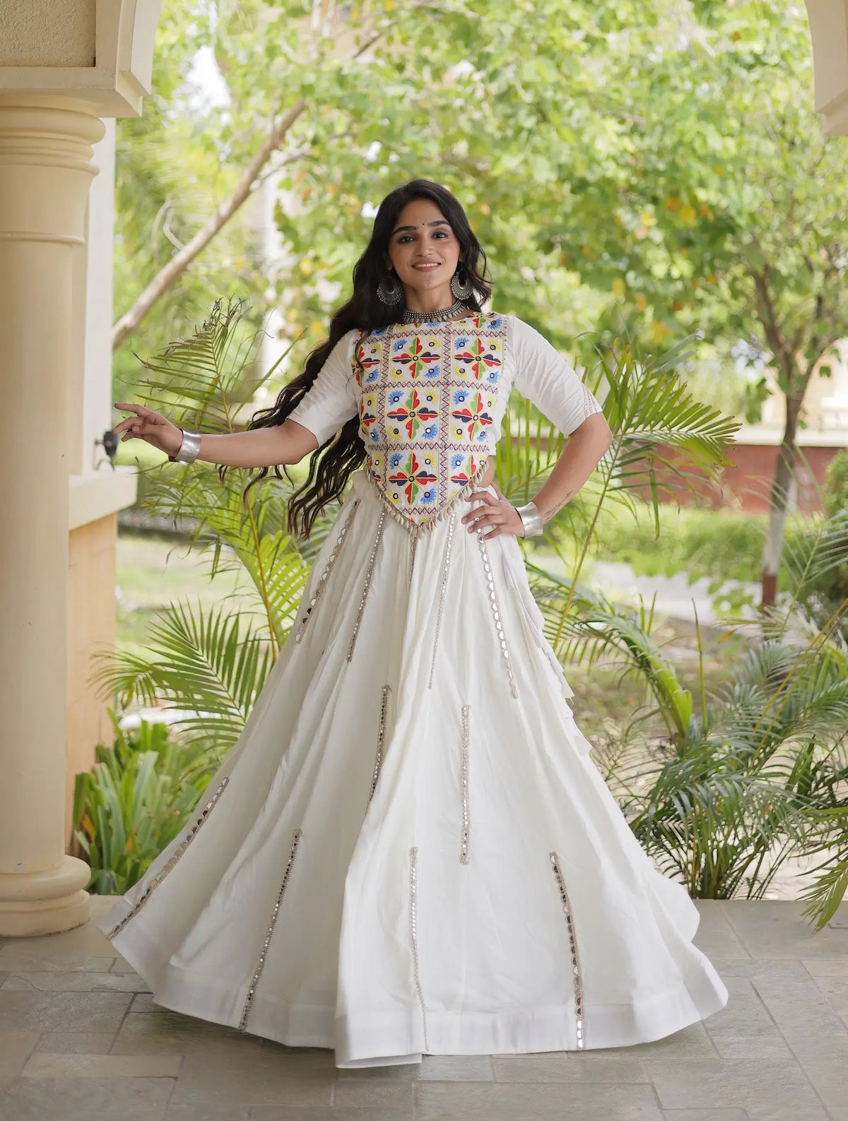 White Navratri Lehenga With Kutchi Work Blouse