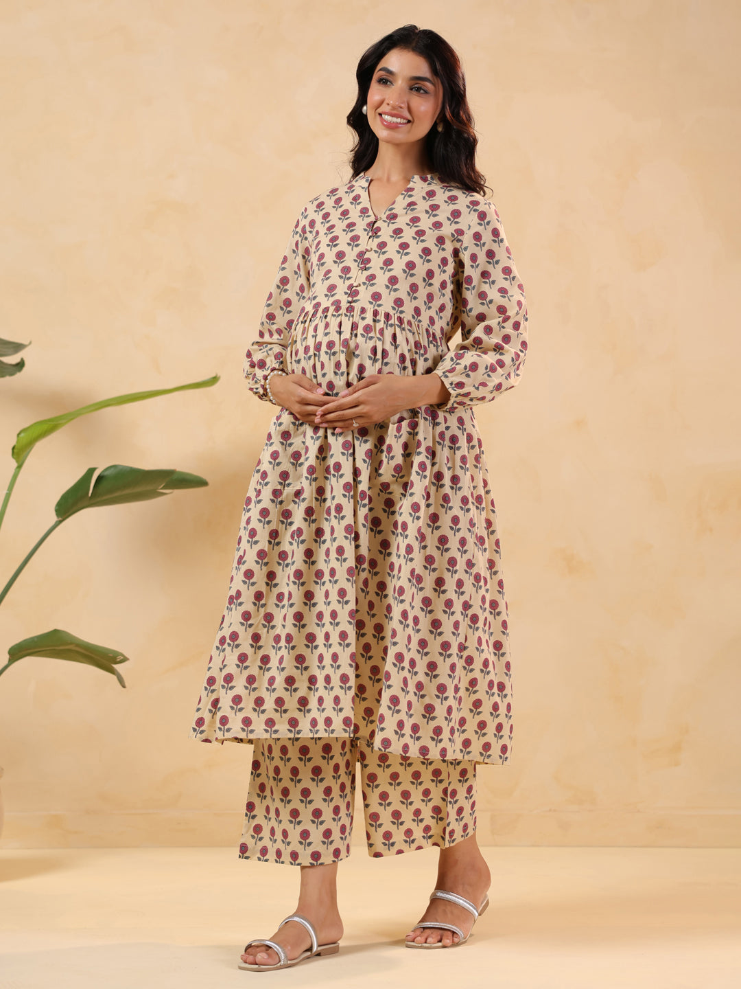 Janasya Women's Cream Pure Cotton Floral Printed A-line Maternity Kurta Pant Set - qivii