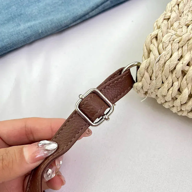 Manna | Crossbody Bag  - By Qivii