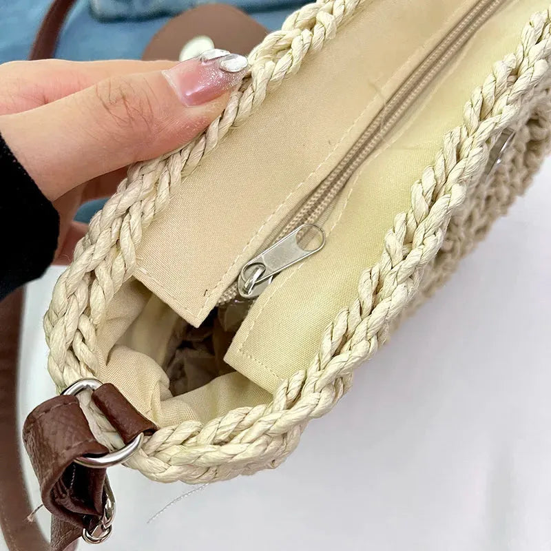Manna | Crossbody Bag  - By Qivii