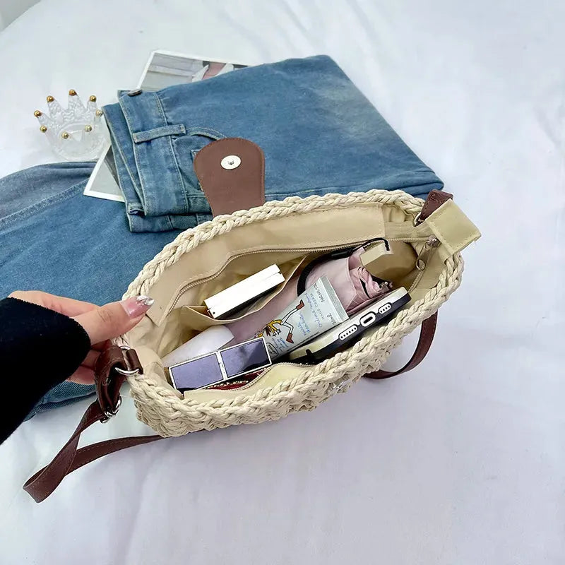 Manna | Crossbody Bag  - By Qivii