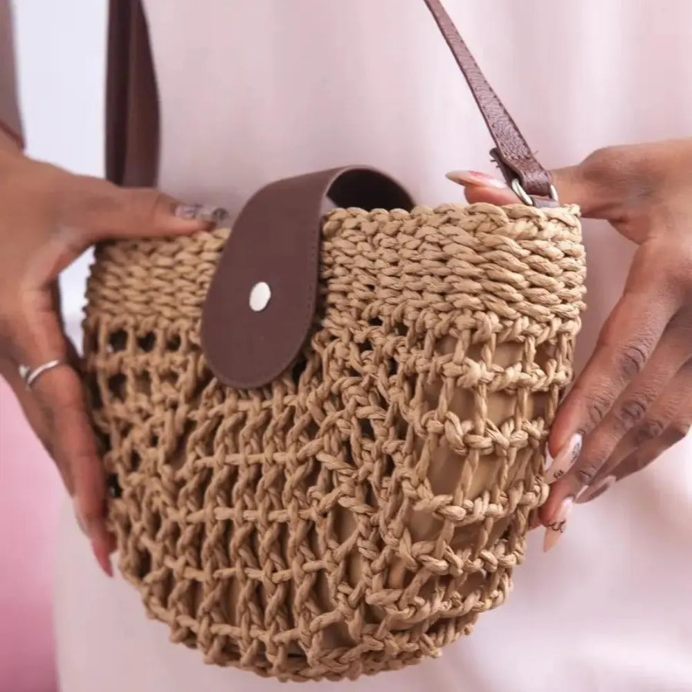 Manna | Crossbody Bag  - By Qivii