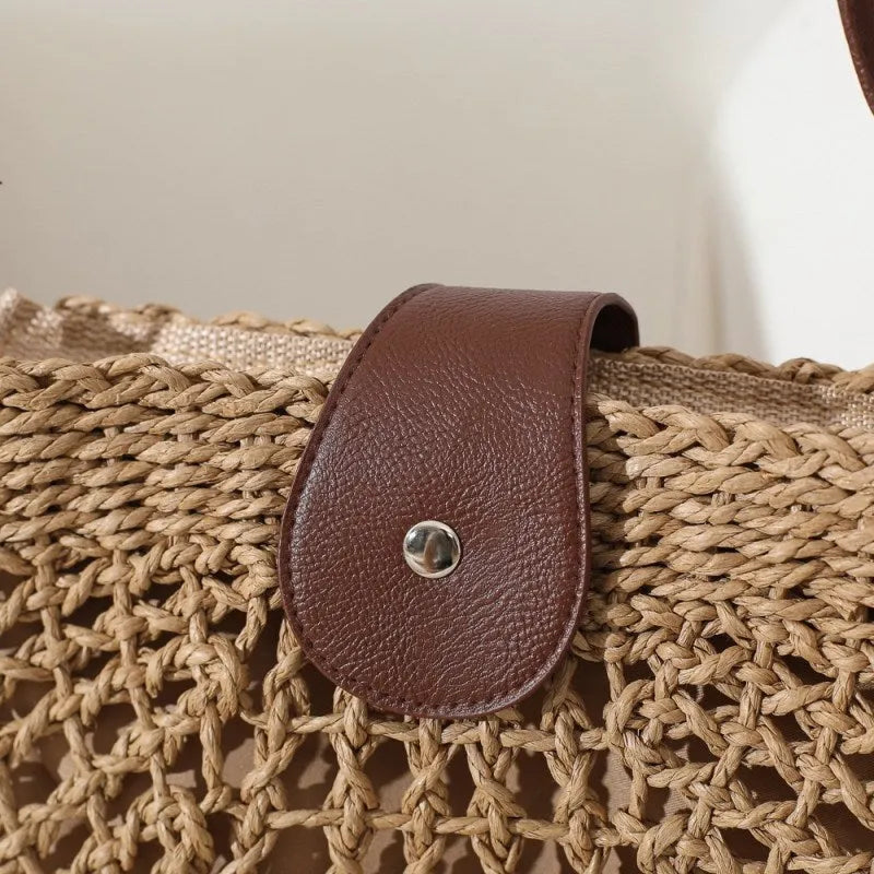 Manna | Crossbody Bag  - By Qivii