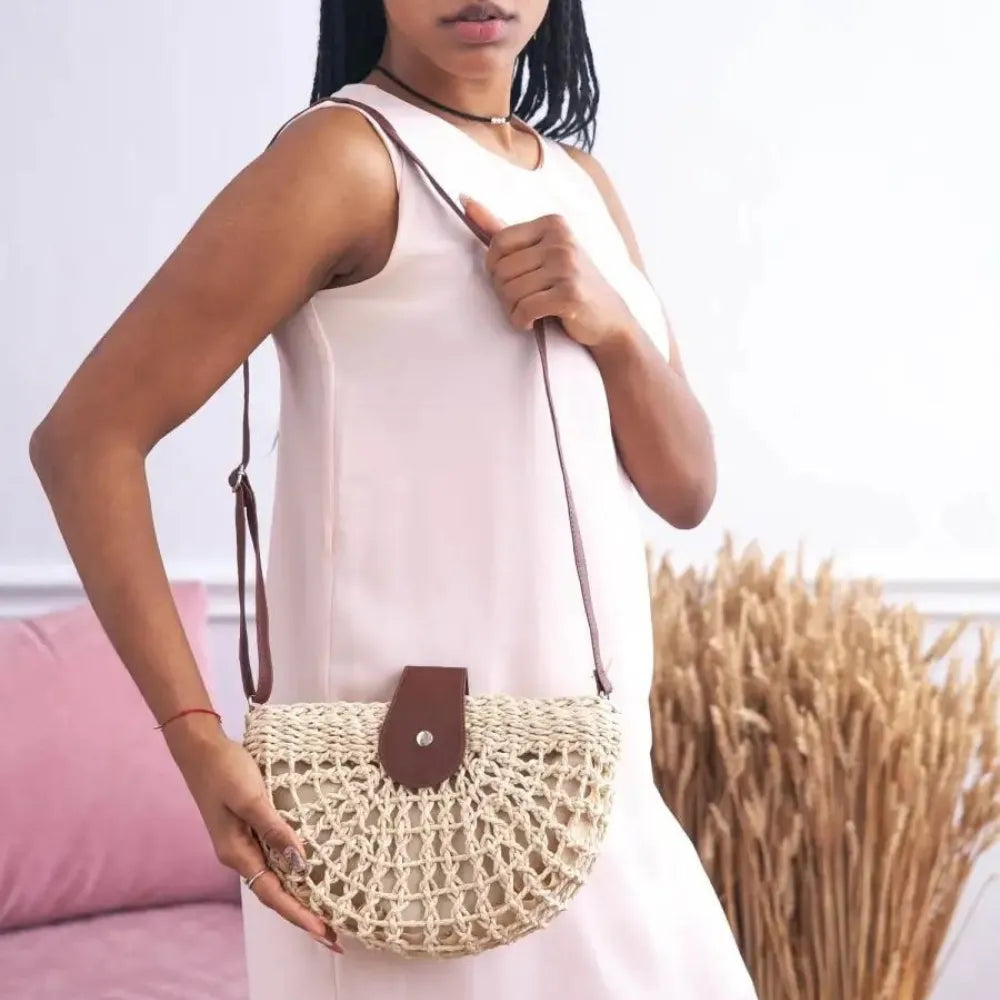 Manna | Crossbody Bag  - By Qivii