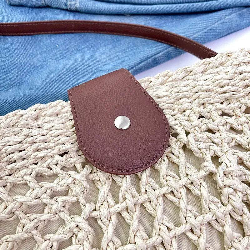 Manna | Crossbody Bag  - By Qivii