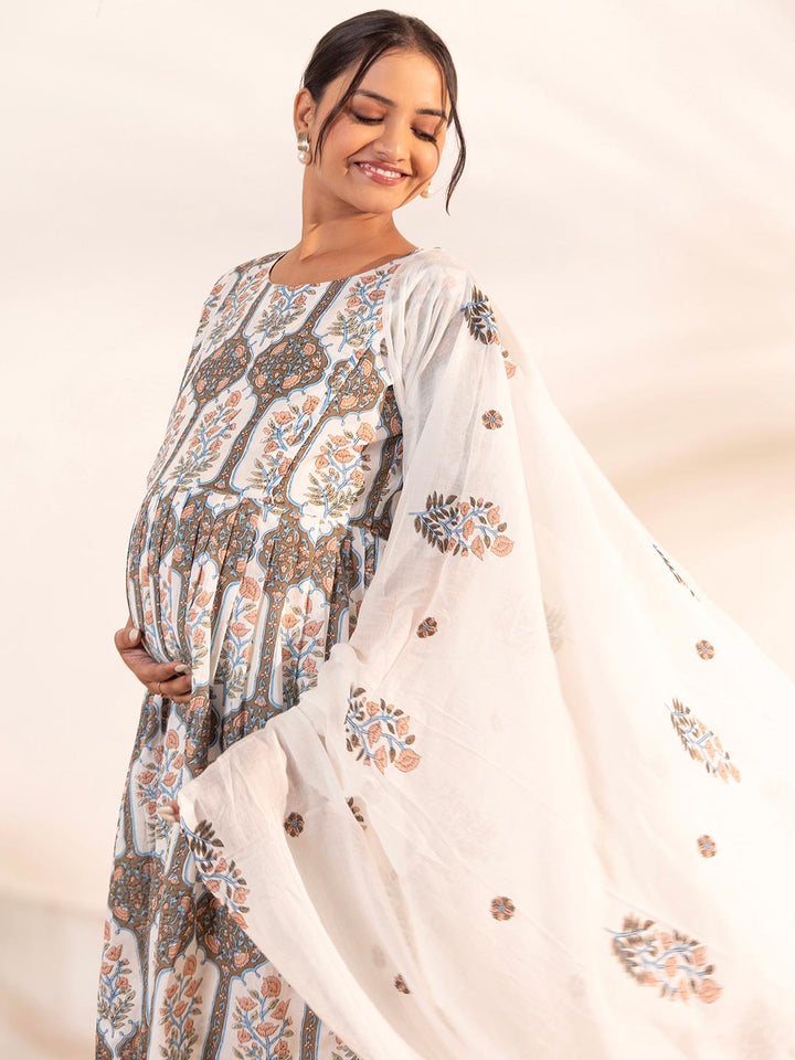 White Cotton Floral Flared Maternity Kurta Set  - By Janasya