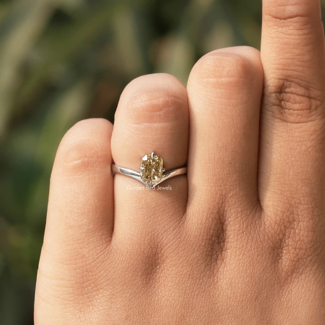 Yellow Radiant Moissanite Sideway Solitaire Ring