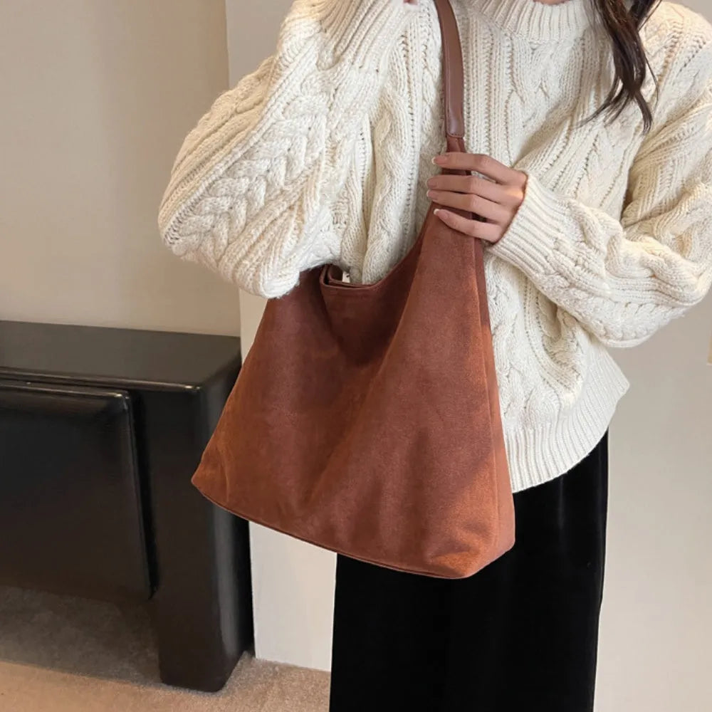 Nalia | Hobo Bag  - By Qivii