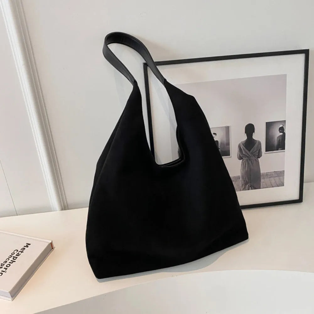 Nalia | Hobo Bag  - By Qivii