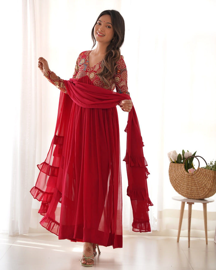 RED COLOR  HEAVY PURE FOX GEORGETTE FABRIC FIT KURTA SET