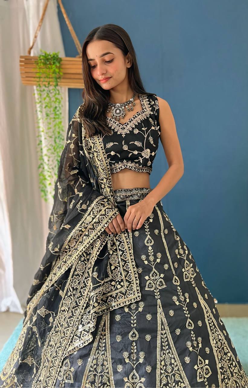 BLACK COLOR LEHNGA DETAILS:JALPARI SILK WITH EMBROIDERY SEQUENCE ZARI DESIGN WORK