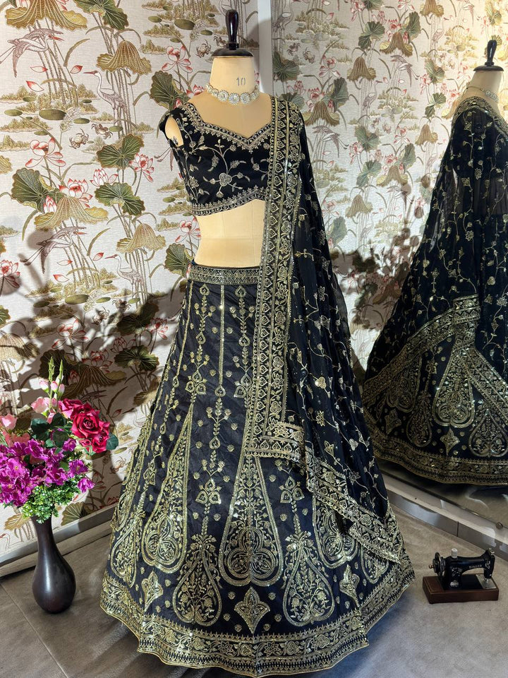 BLACK COLOR LEHNGA DETAILS:JALPARI SILK WITH EMBROIDERY SEQUENCE ZARI DESIGN WORK