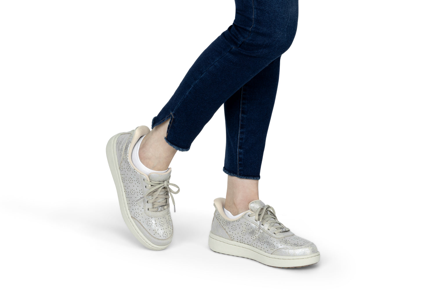 Elise - Der Hands-Free Komfort-Sneaker für stilvolle Tage  - By Qivii