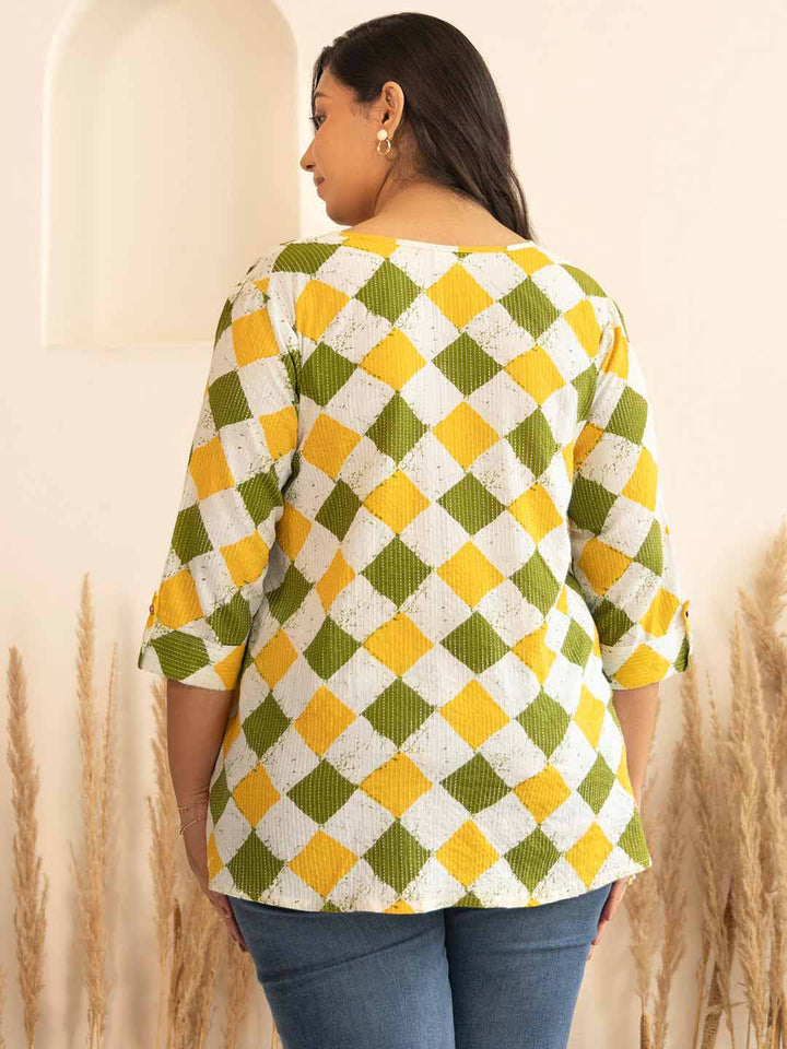 Plus Size Multicolor Cotton Geometric Regular Top  - By Janasya