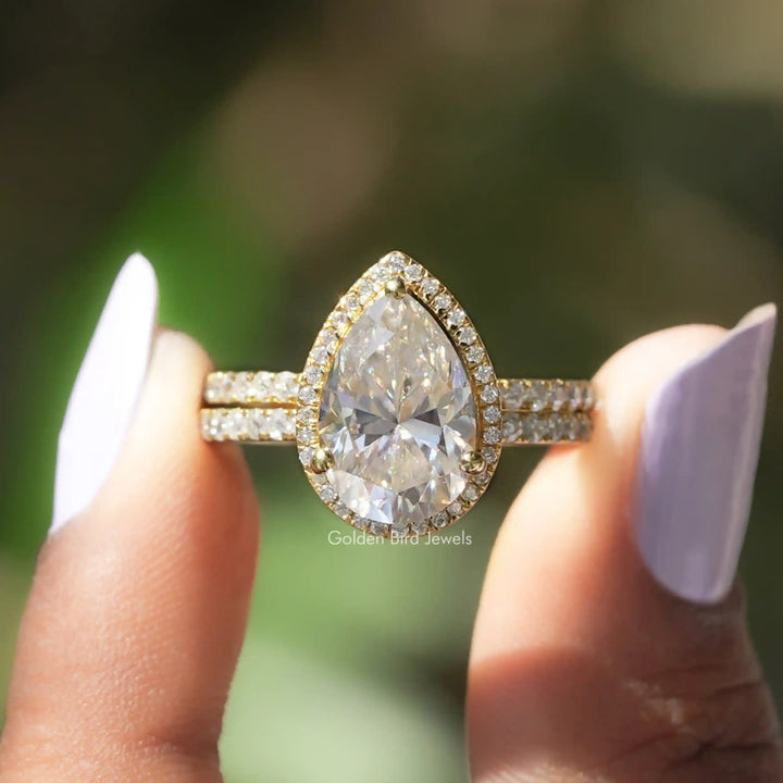 Pear Cut Moissanite Halo Engagement Ring