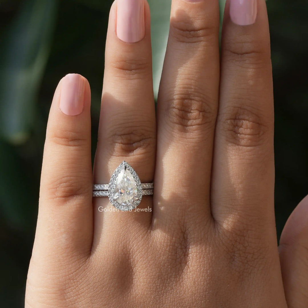 Pear Shaped Moissanite Halo Bridal Ring Set