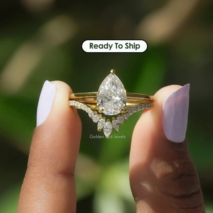 Pear Moissanite Bridal Ring With Curved Band