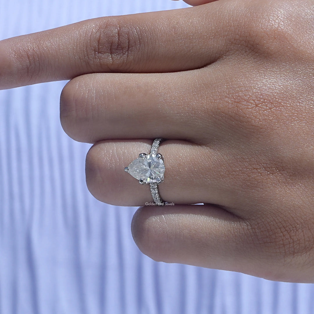 Pear Shaped Moissanite Accent Stone Ring