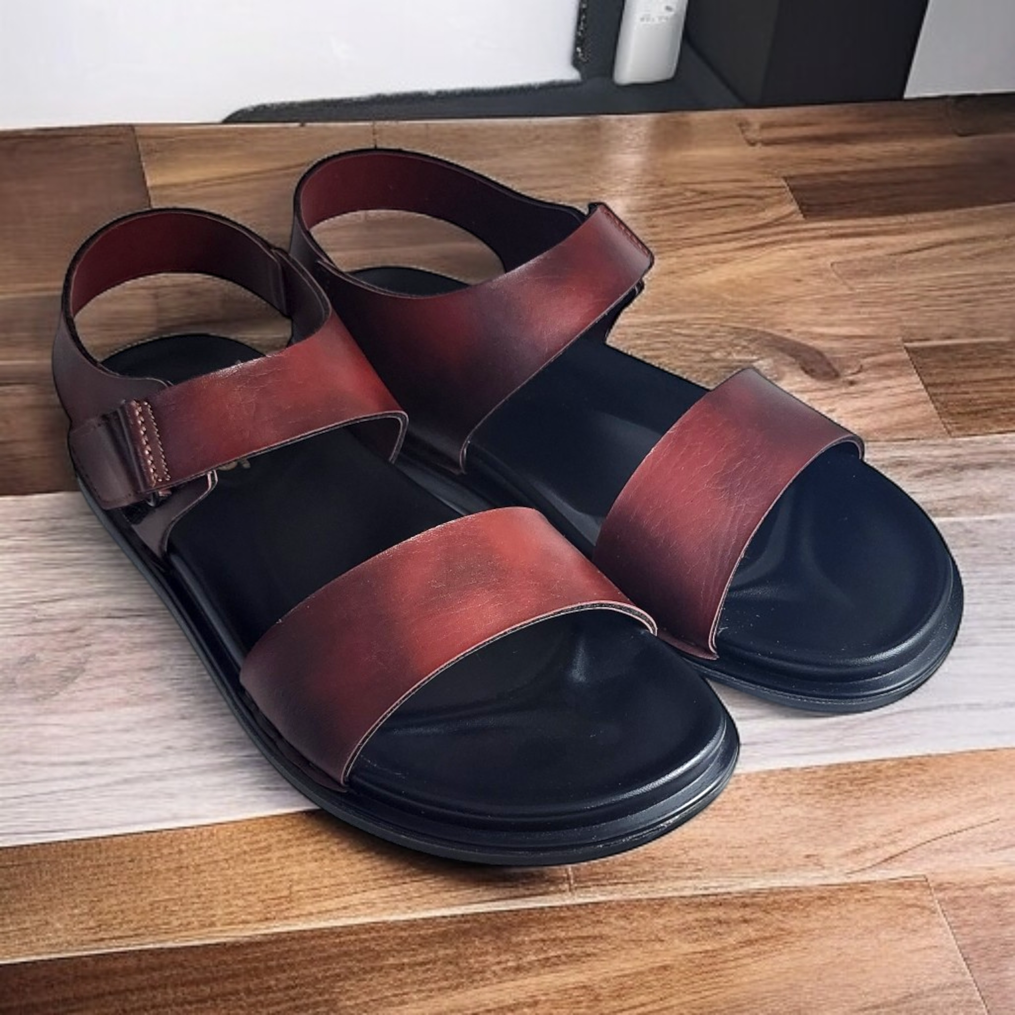 SKEROO 5002 BROWN Men's Leather Velcro Closer Sandal - qivii