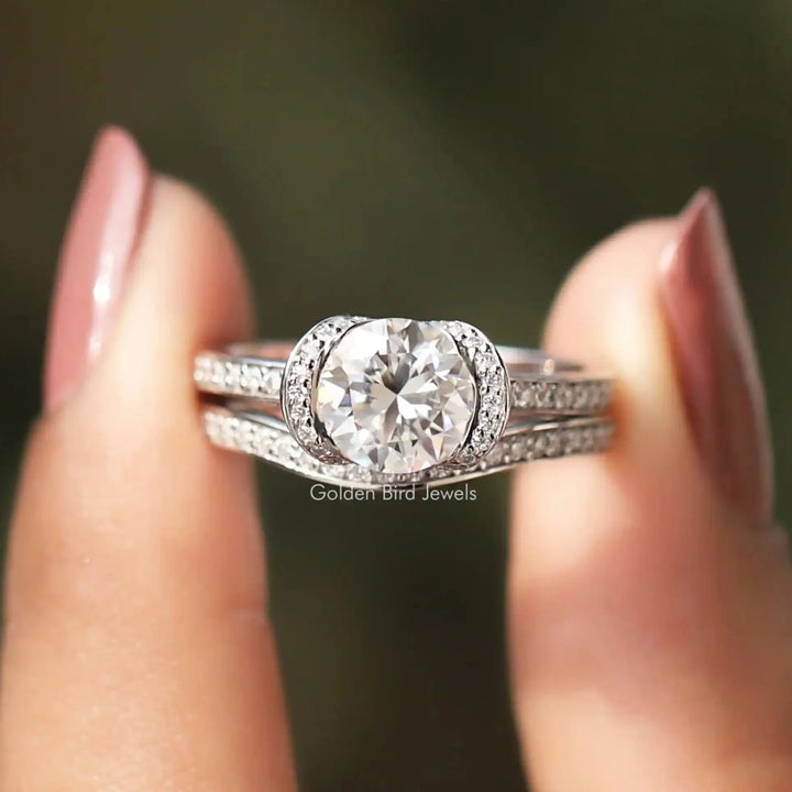 Round Cut Moissanite Halo Bridal Ring Set