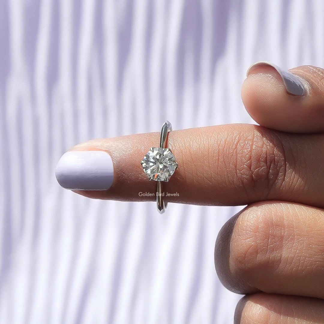 Round Shape Lab Diamond Solitaire Ring