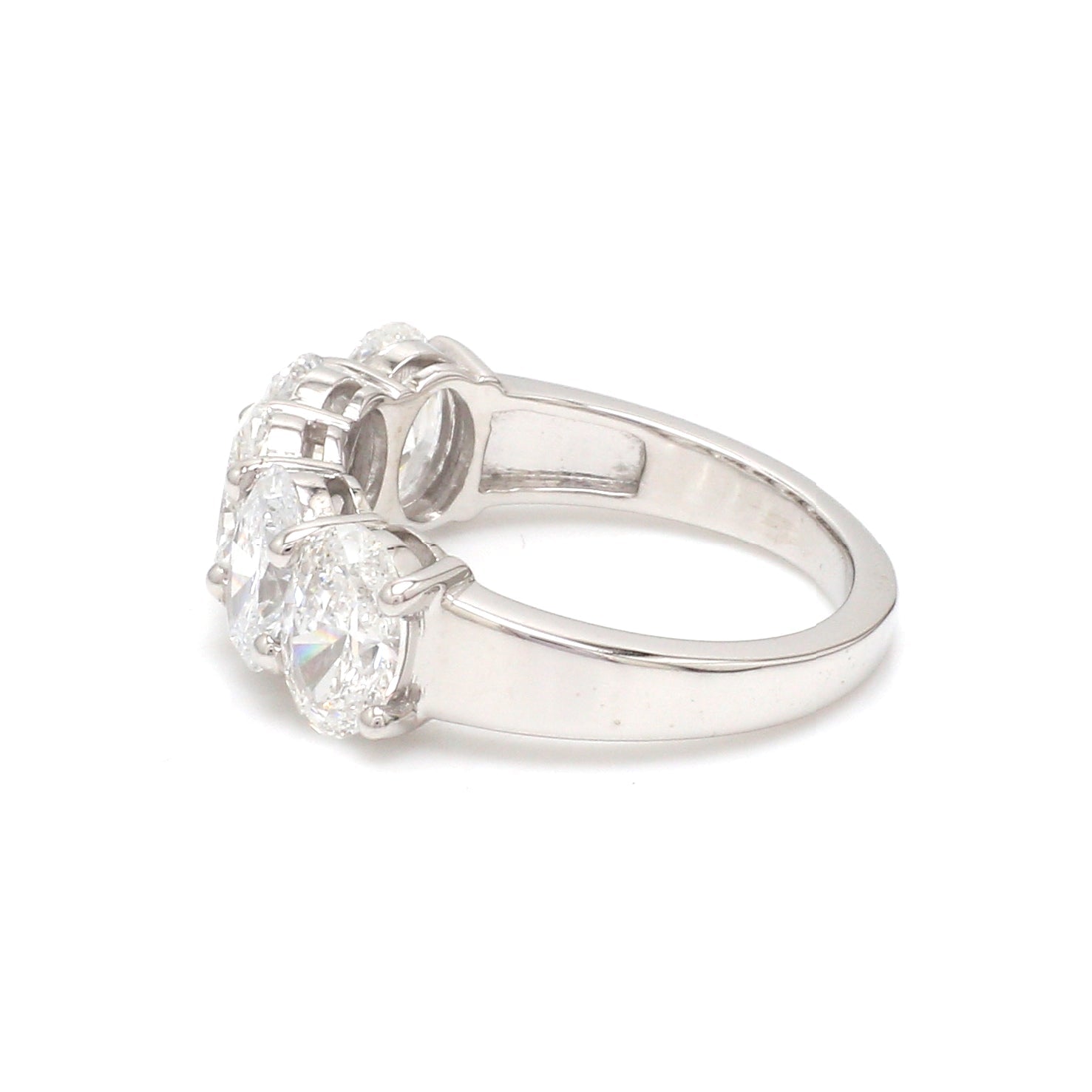 Lab Grown Diamond Oval Cut Half Ring - qivii