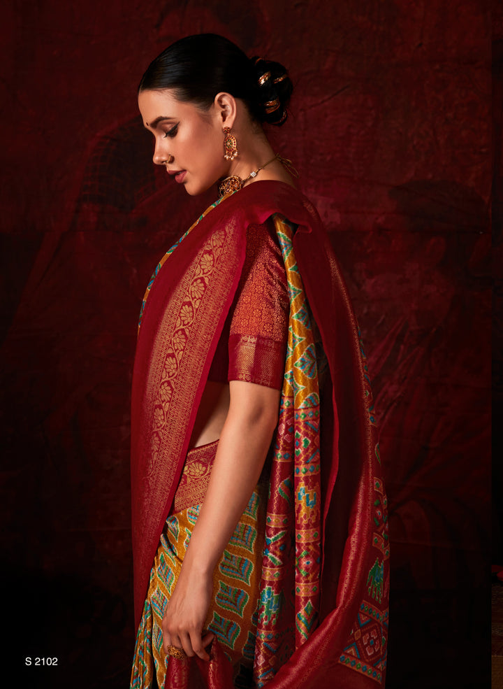 MAROON SOFT SILK SAREE WITH DIGITAL PRINT