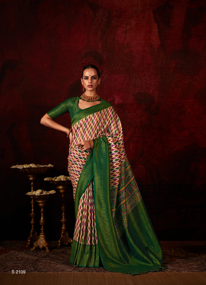 DARK GREEN SOFT SILK SAREE WITH DIGITAL PRINT