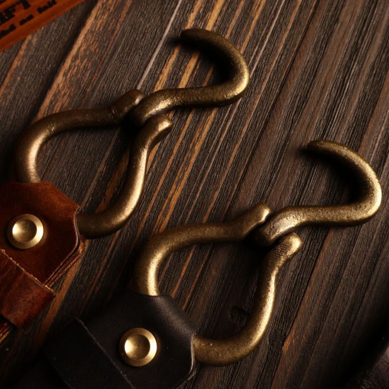 Cowhide Hook Belt  - By Qivii