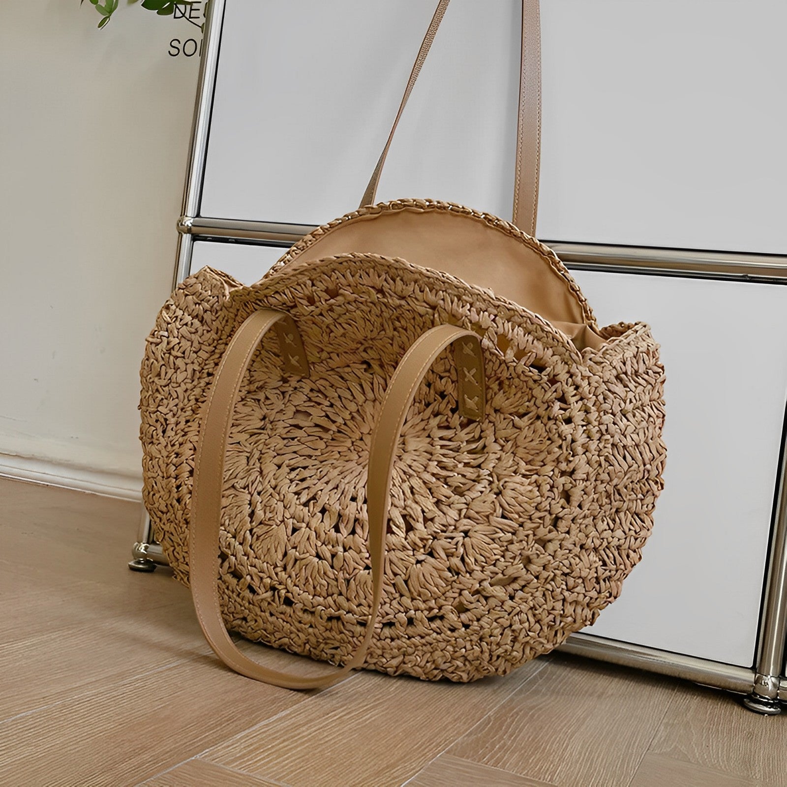 Vamah | Tote Bag  - By Qivii