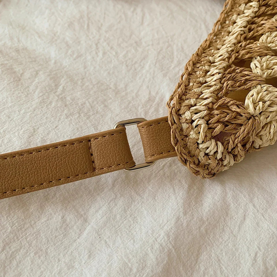 Blana | Tote Bag  - By Qivii