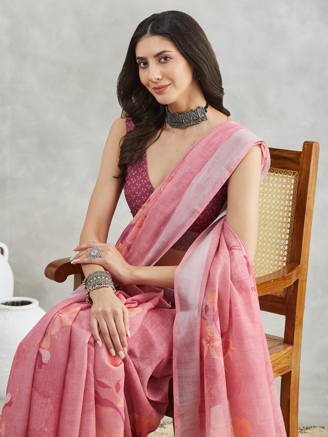 Janasya Women's Mauve Linen Blend Floral Printed Printed Saree with Blouse Piece - qivii