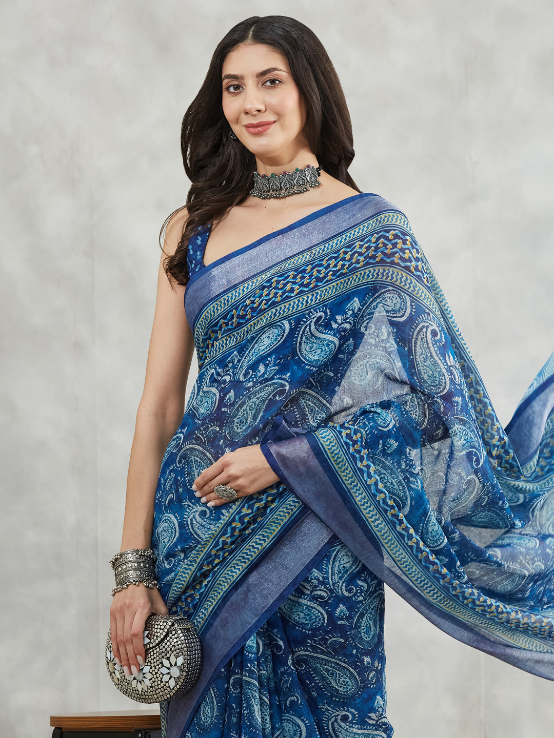 Janasya Women's Blue Linen Blend Paisley Printed Printed Saree with Blouse Piece - qivii