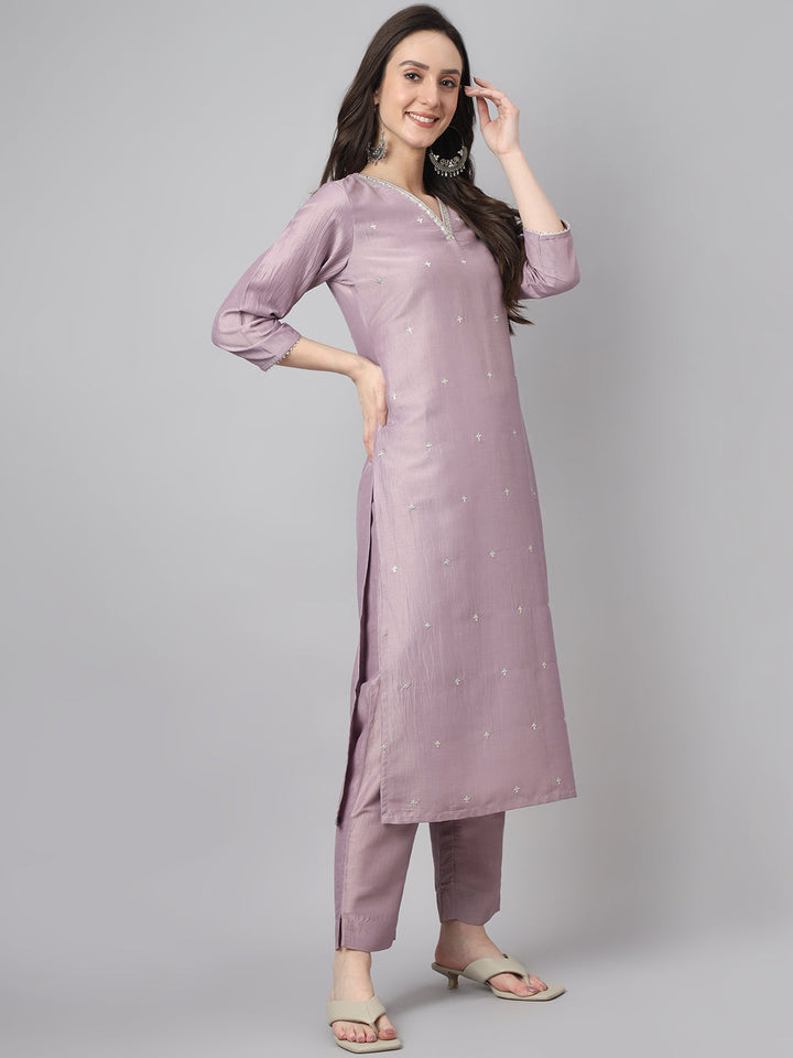 Women's Lavender Chinon Embellished Kurta with Pant and Dupatta  - By Janasya