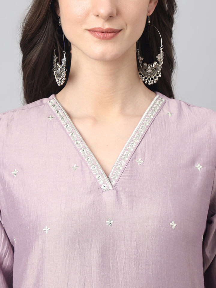 Women's Lavender Chinon Embellished Kurta with Pant and Dupatta  - By Janasya