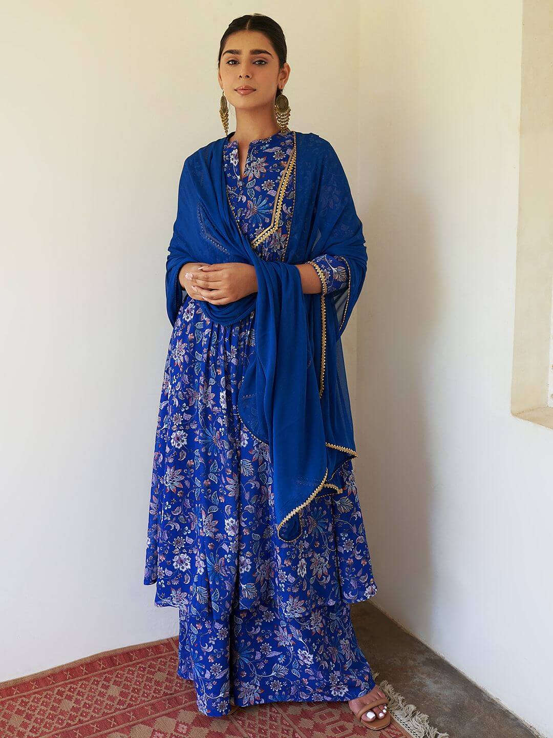 Blue Georgette Floral Kurta Palazzo Set - qivii
