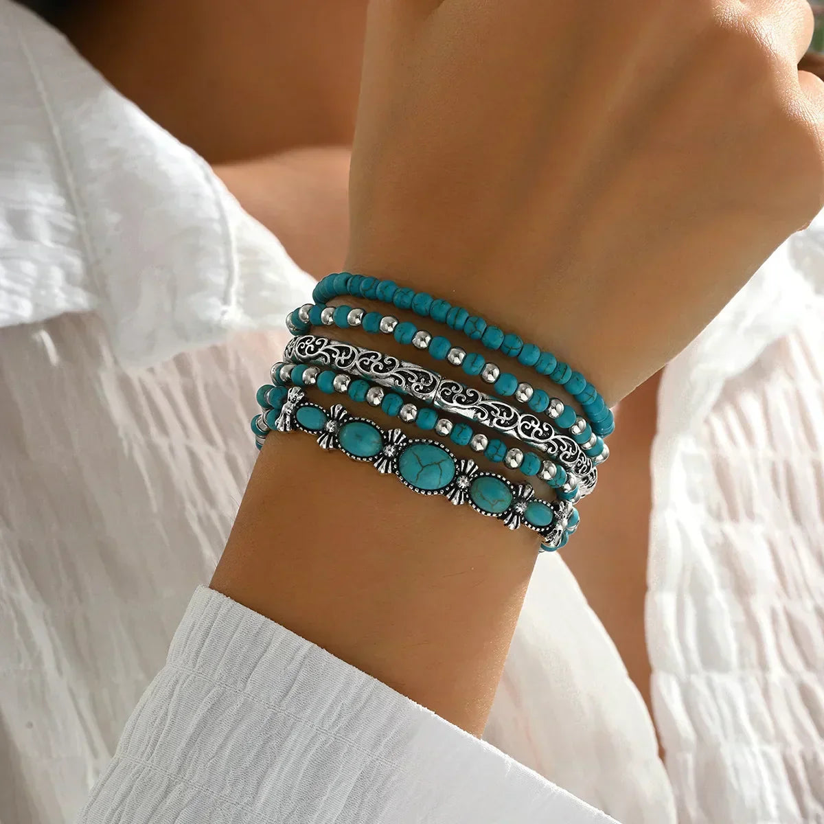 Boho armbanden set met turquoise kralen  - By Qivii