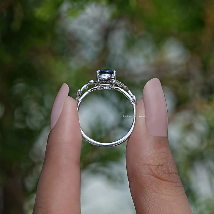 Sapphire Blue Oval Cut Gemstone Engagement Ring