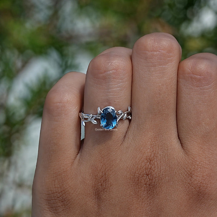 Sapphire Blue Oval Cut Gemstone Engagement Ring