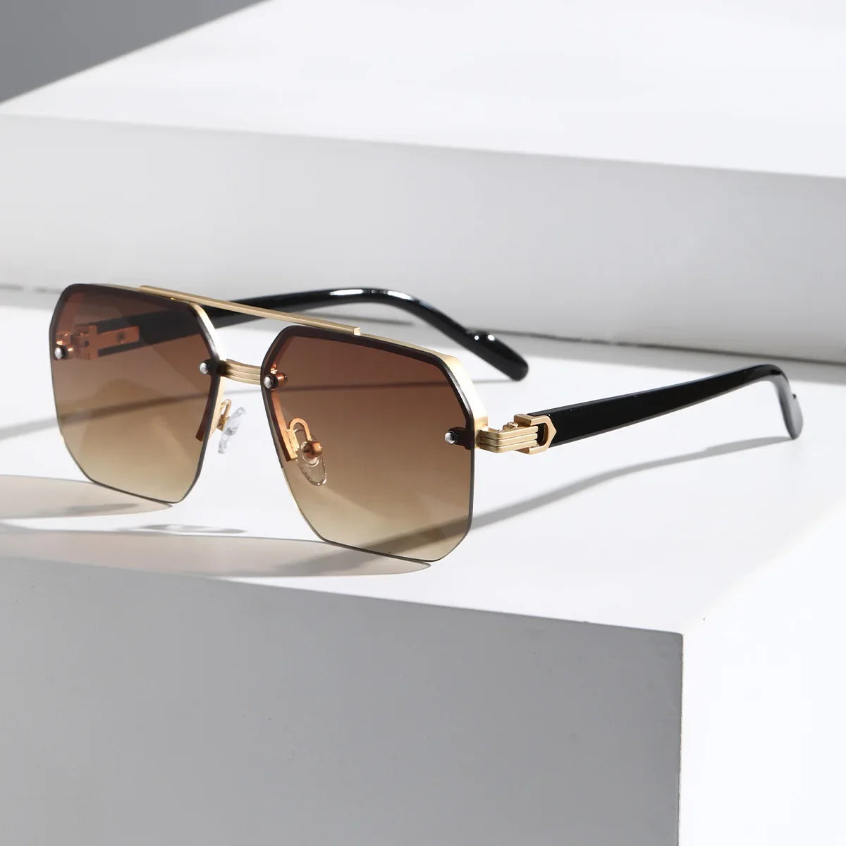 Avant Shades