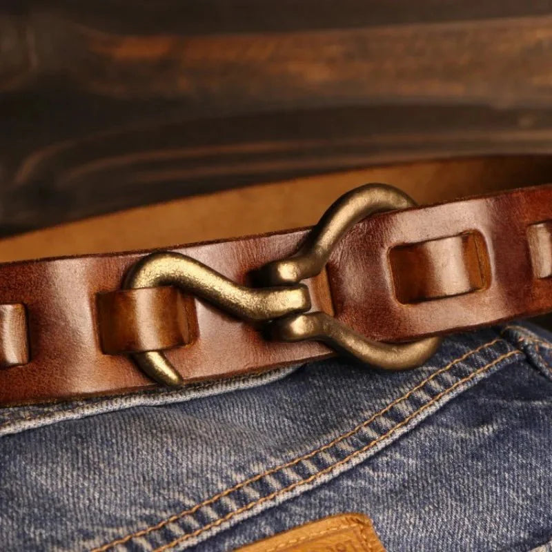Cowhide Hook Belt  - By Qivii