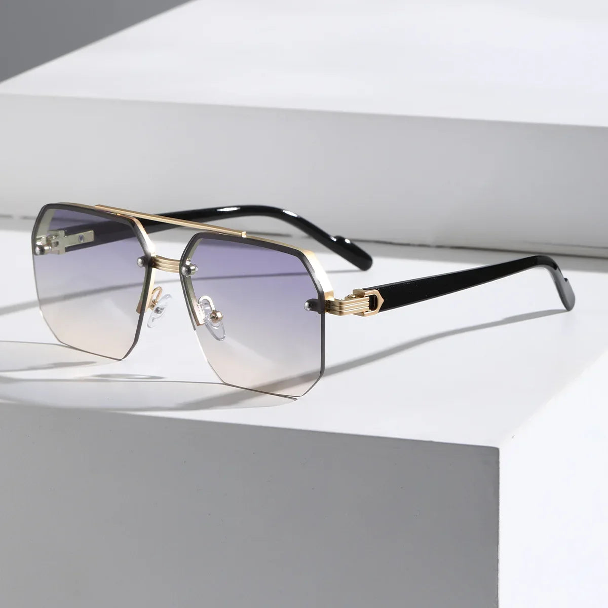 Avant Shades