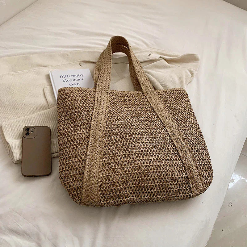 Totah | Tote Bag  - By Qivii