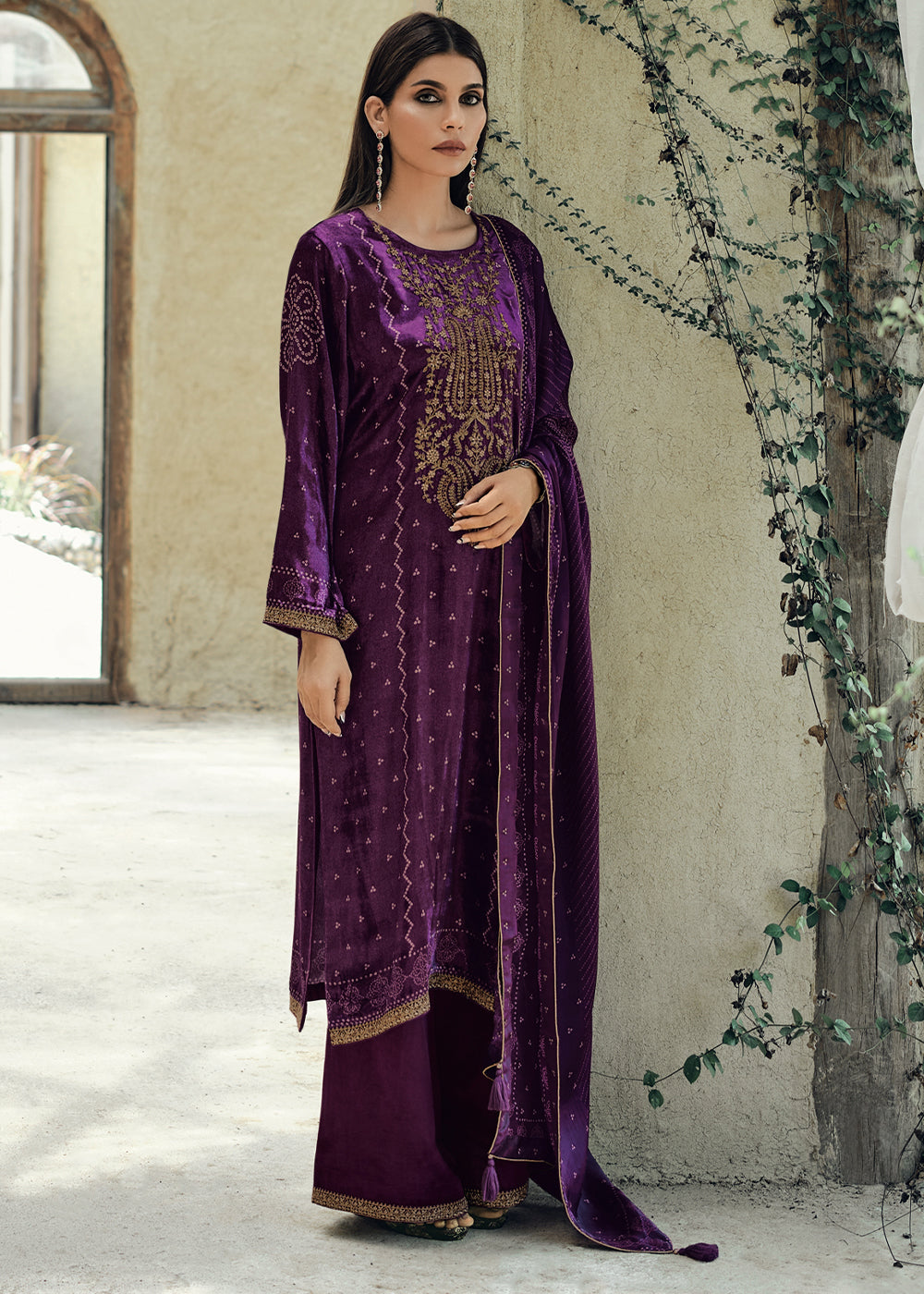 Mardi Gras Purple Bandhani Printed Velvet Salwar Suit With Embroidery Work: Top Pick