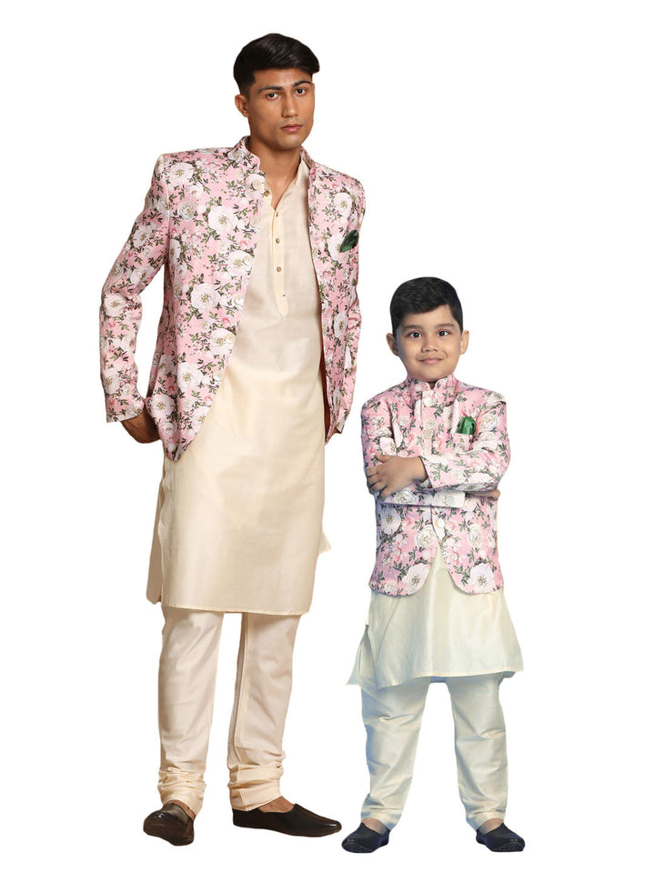 VASTRAMAY Baap Beta Pink Floral Print Jodhpuri With Cream Solid Kurta And Pyjama Set.