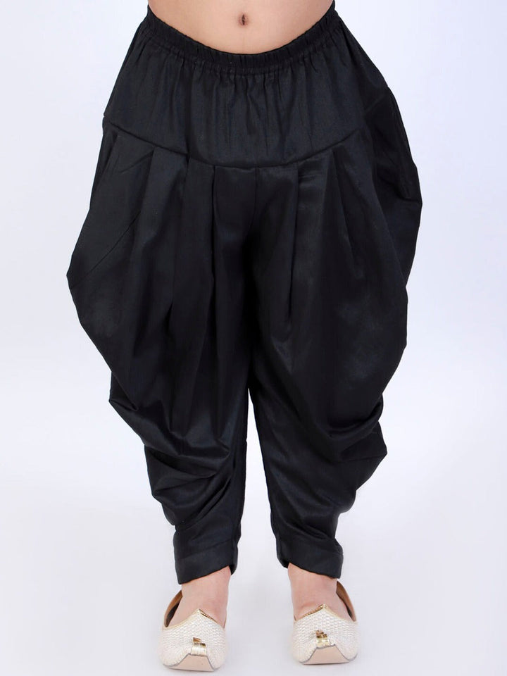 VASTRAMAY Boys Black Solid Dhoti Pants